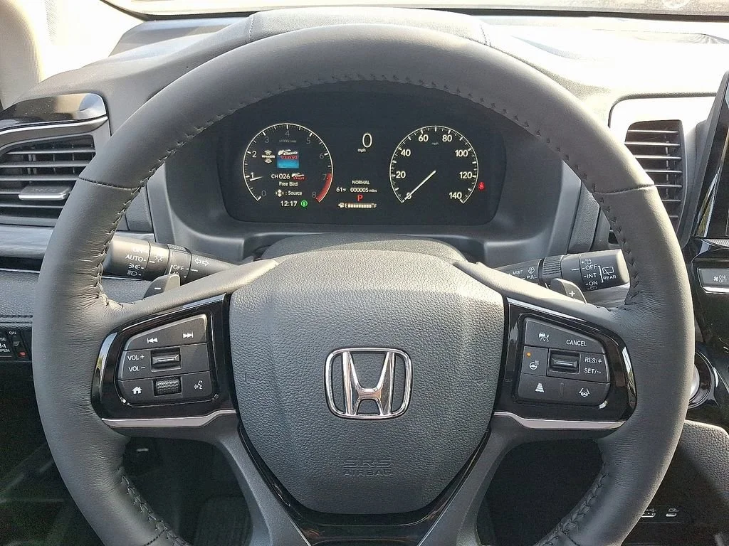 2026 Honda Odyssey Elite - Photo 6