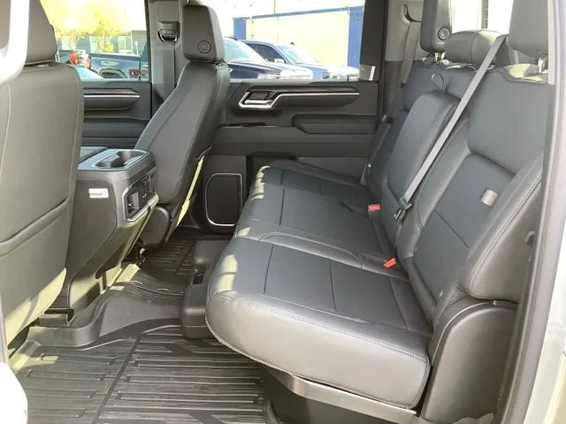 2026 GMC Sierra 3500HD SLT - Photo 18