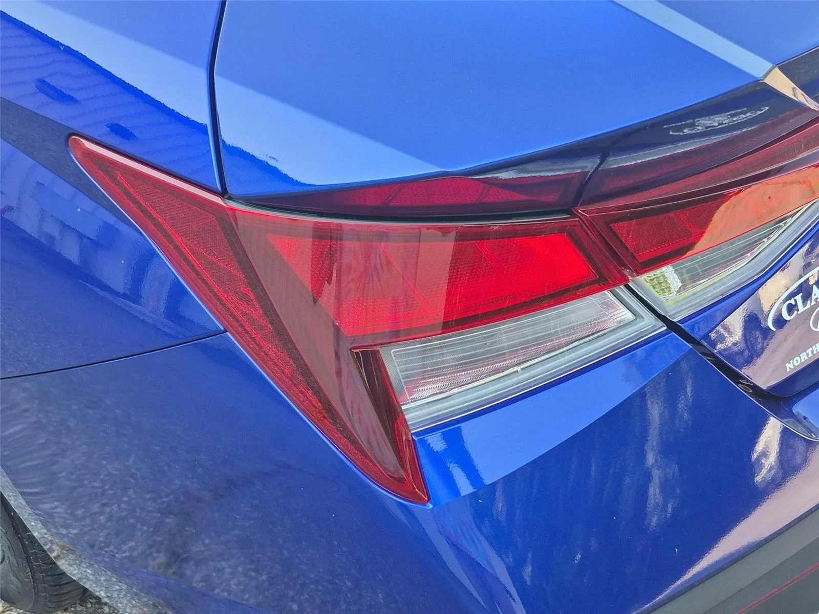 Used 2024 Intense Blue Hyundai SEL image 12
