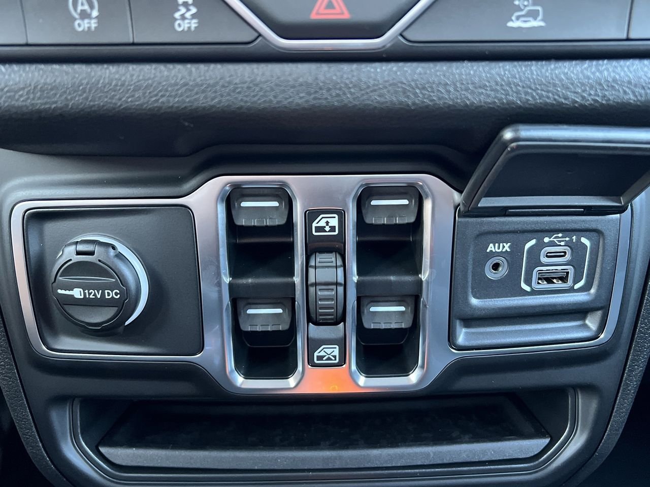 2025 Jeep Gladiator Sport S - Photo 6
