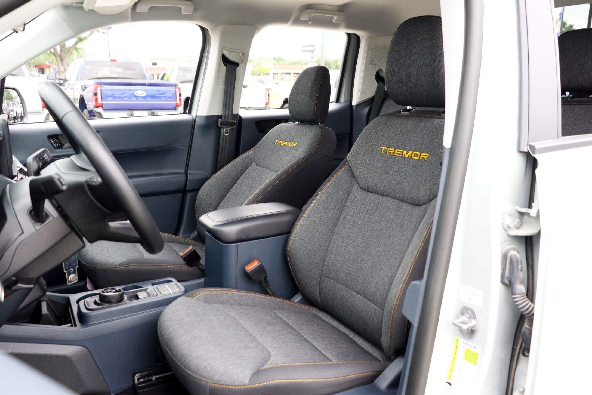 Used 2024 Cactus Gray Ford XLT Advanced image 10