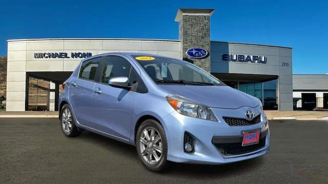2014 Toyota Yaris SE 5-Door Liftback AT's photo
