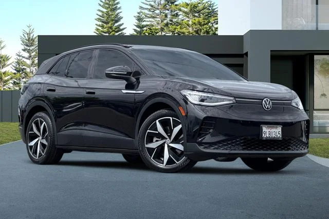Used 2023  Volkswagen Pro S image 2