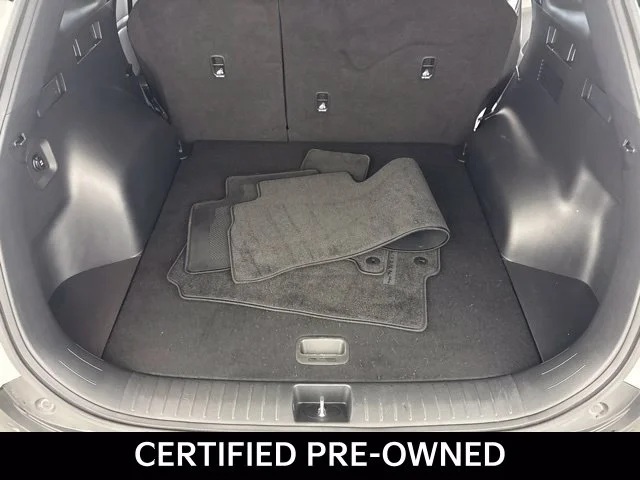 Used 2026 White Kia X-Line image 31