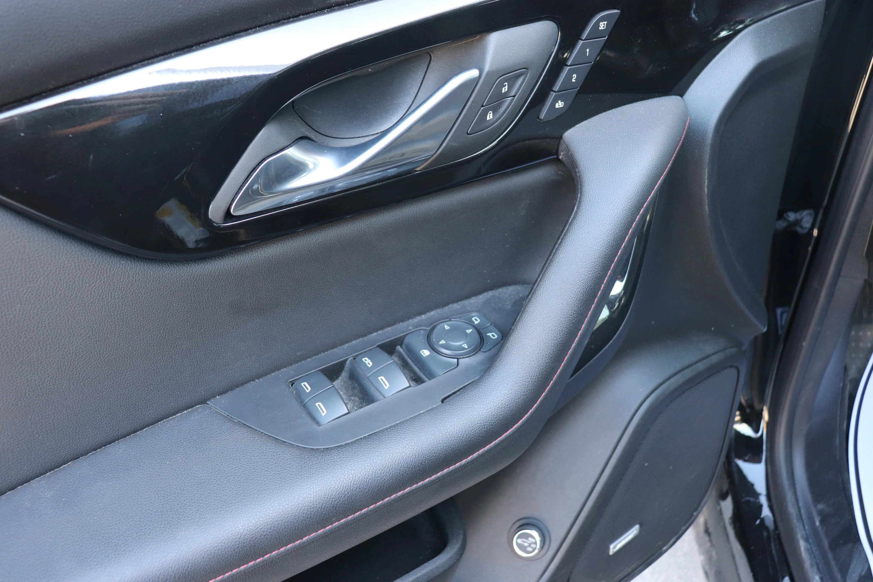 Used 2025 Black Chevrolet RS image 10