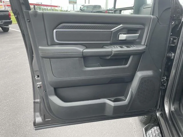 2025 RAM 2500 Big Horn - Photo 15