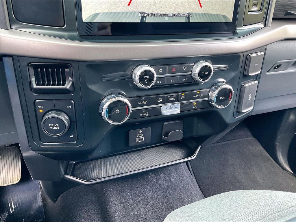 Used 2025 White Ford XLT image 24