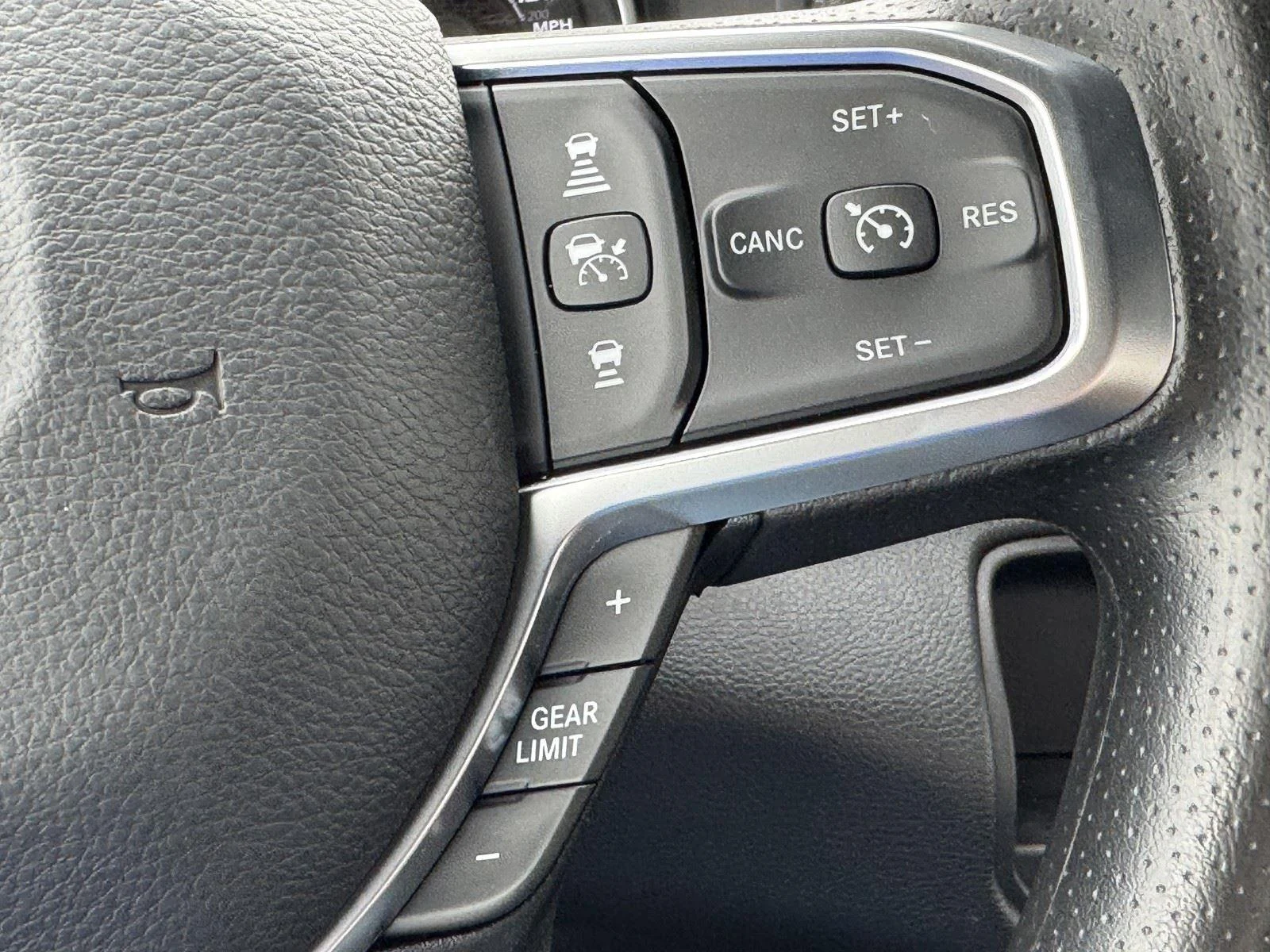 2025 RAM 2500 Big Horn - Photo 17