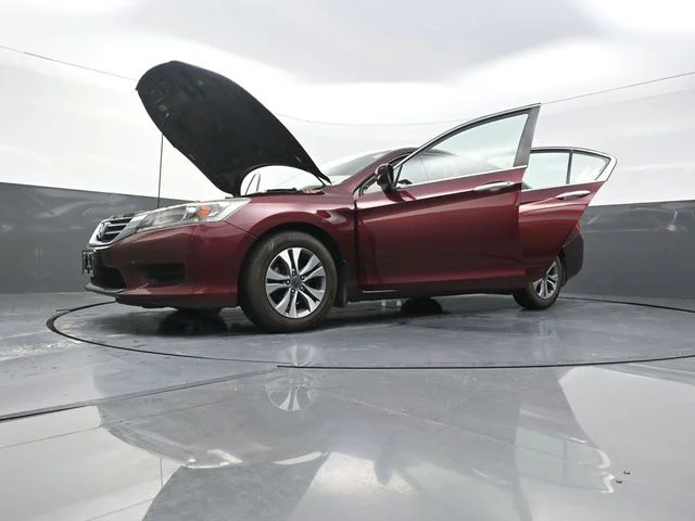 Used 2013  Honda LX image 41