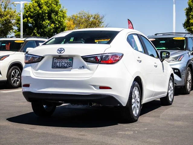 Certified Used 2018 FROST Toyota  image 10