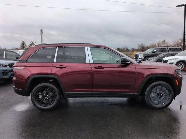 New 2026 Velvet Red Pearl-Coat Exterior Paint Jeep Altitude image 2