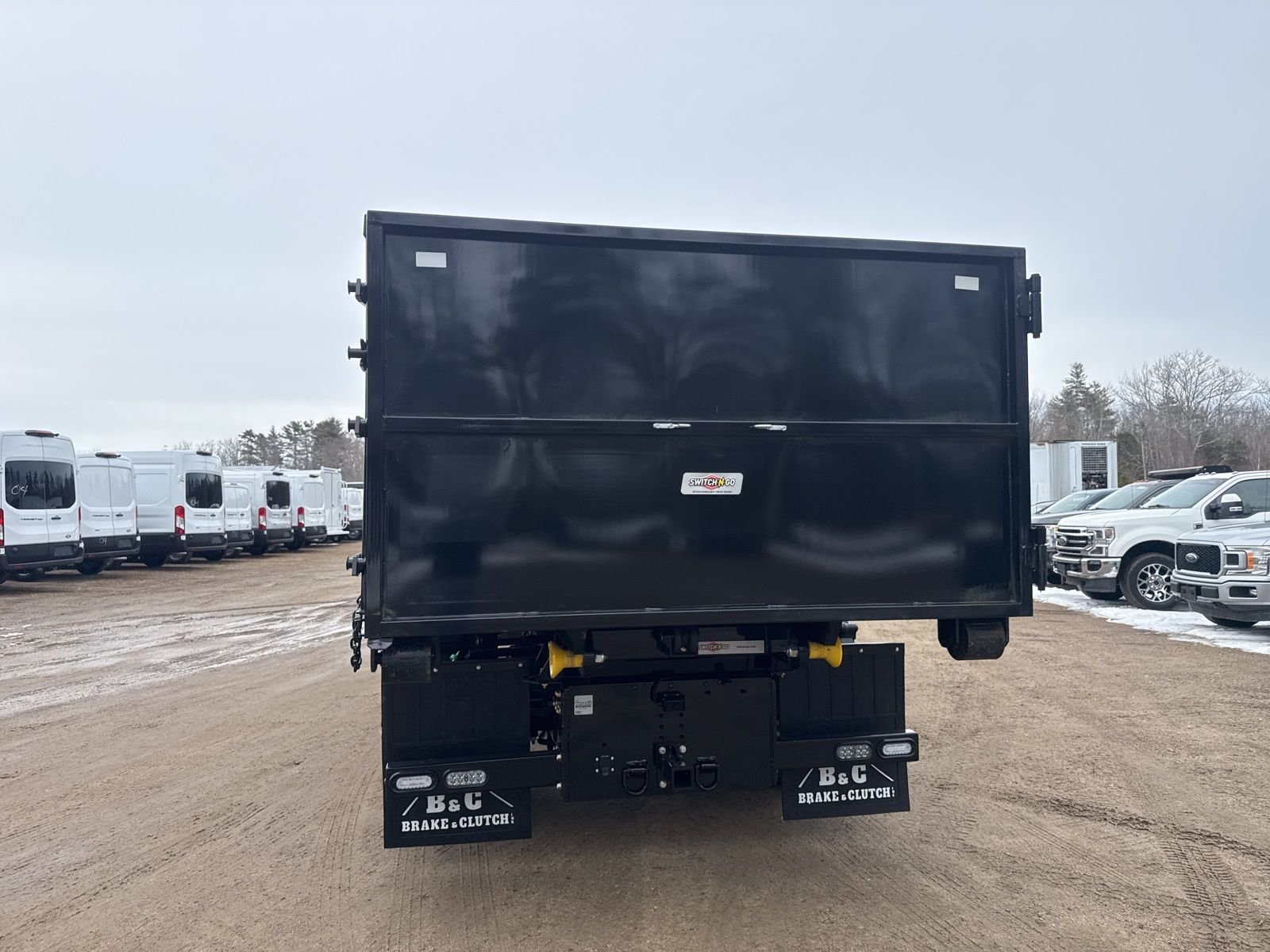 2026 Ford F-550 Super Duty Chassis Cab XL - Photo 6