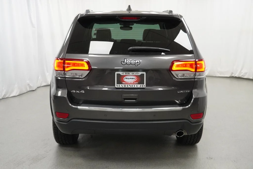 Used 2021 Gray Jeep Limited image 13