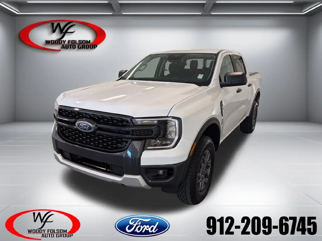 New 2026 Oxford White Ford XLT image 1