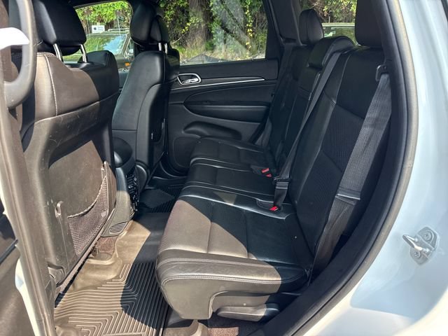Used 2018 Bright White Clearcoat Jeep Limited image 13