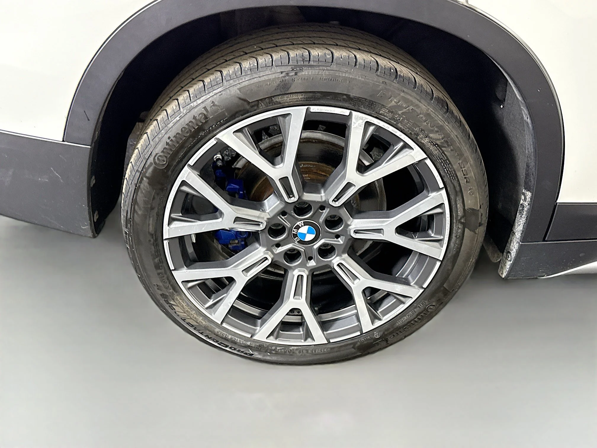 Used 2021 Alpine White BMW sDrive28i image 29