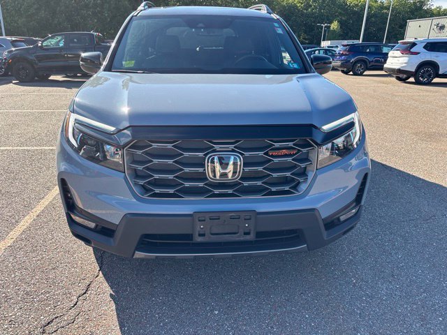Certified Used 2024 Gray Pearl Honda TrailSport image 2
