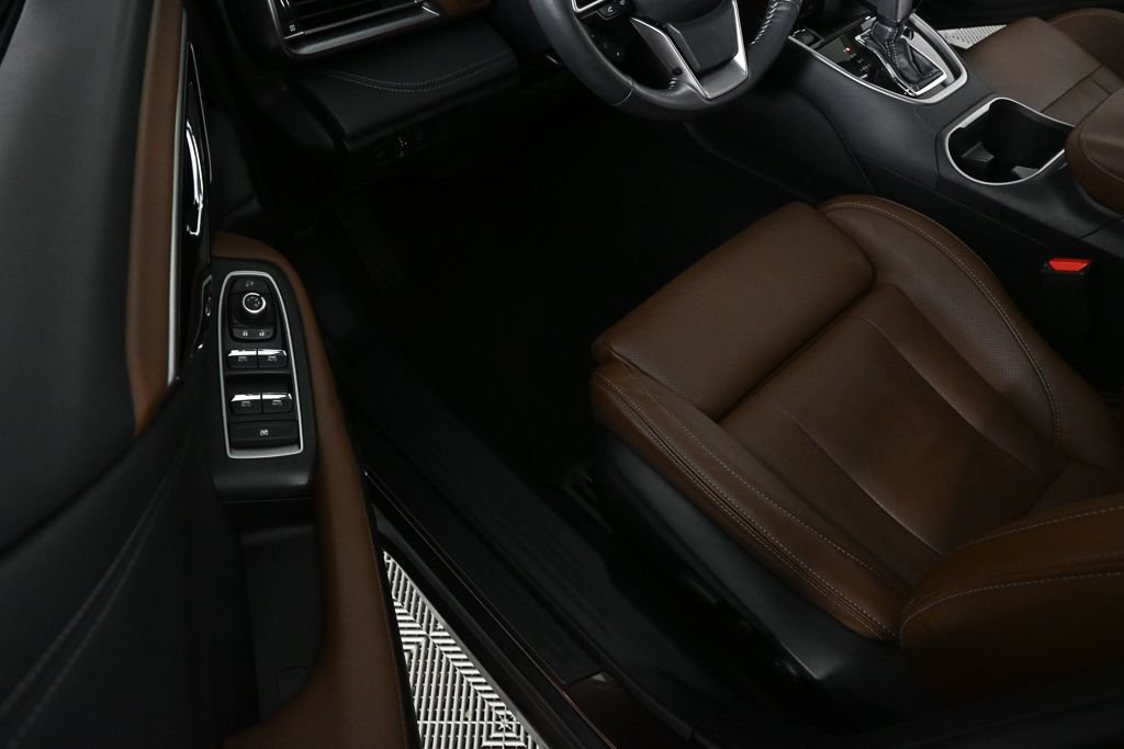 Used 2022 Brown Subaru Touring XT image 7
