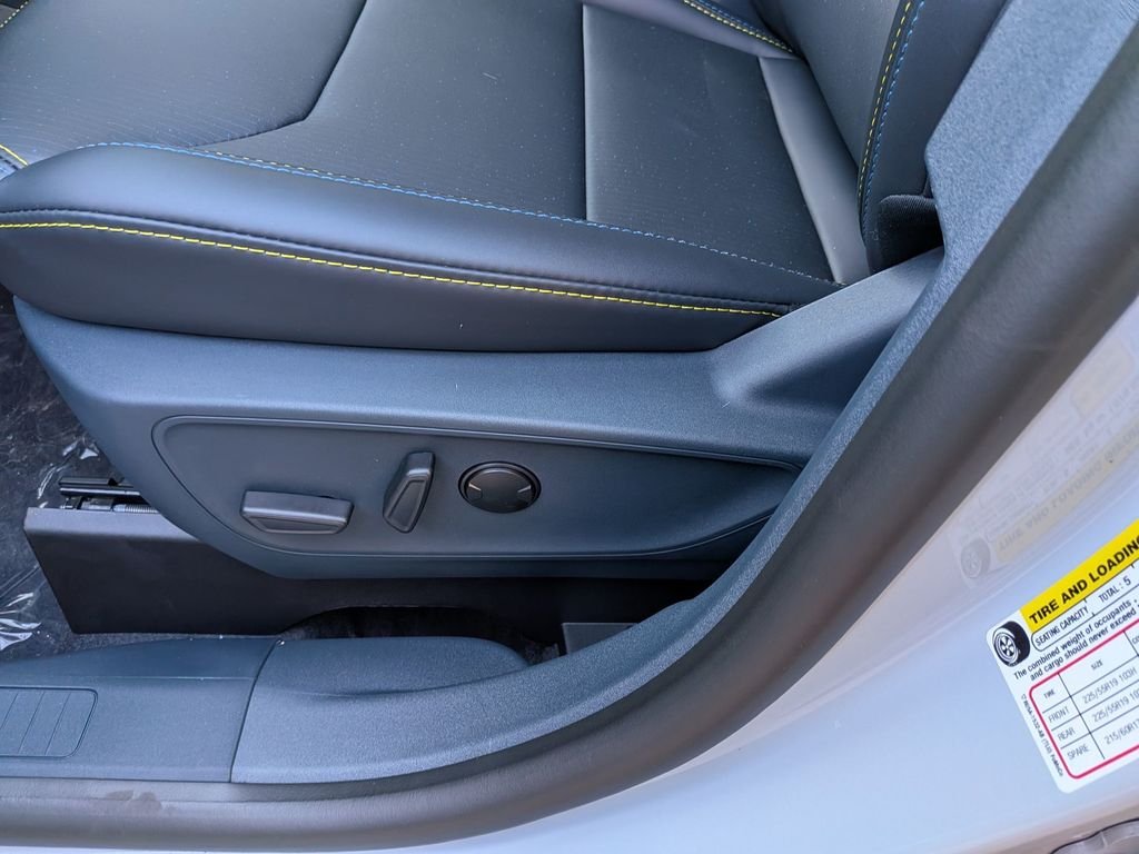 New 2026 Space White Metallic Ford Lobo™ image 16