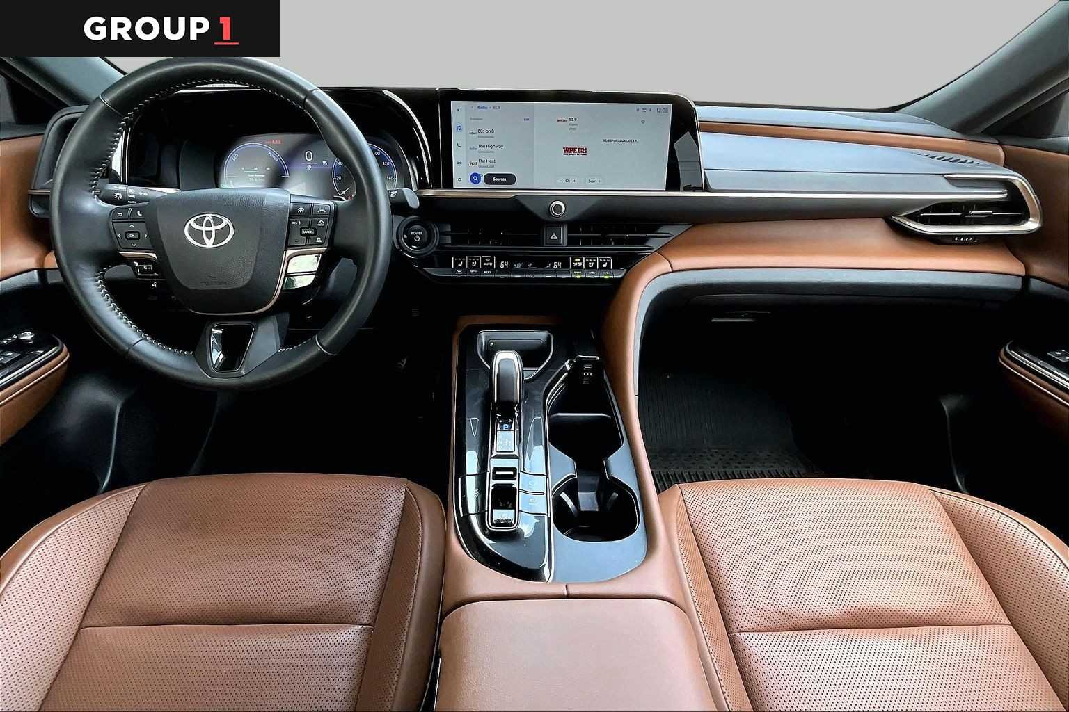 Used 2025 Black Toyota XLE image 16