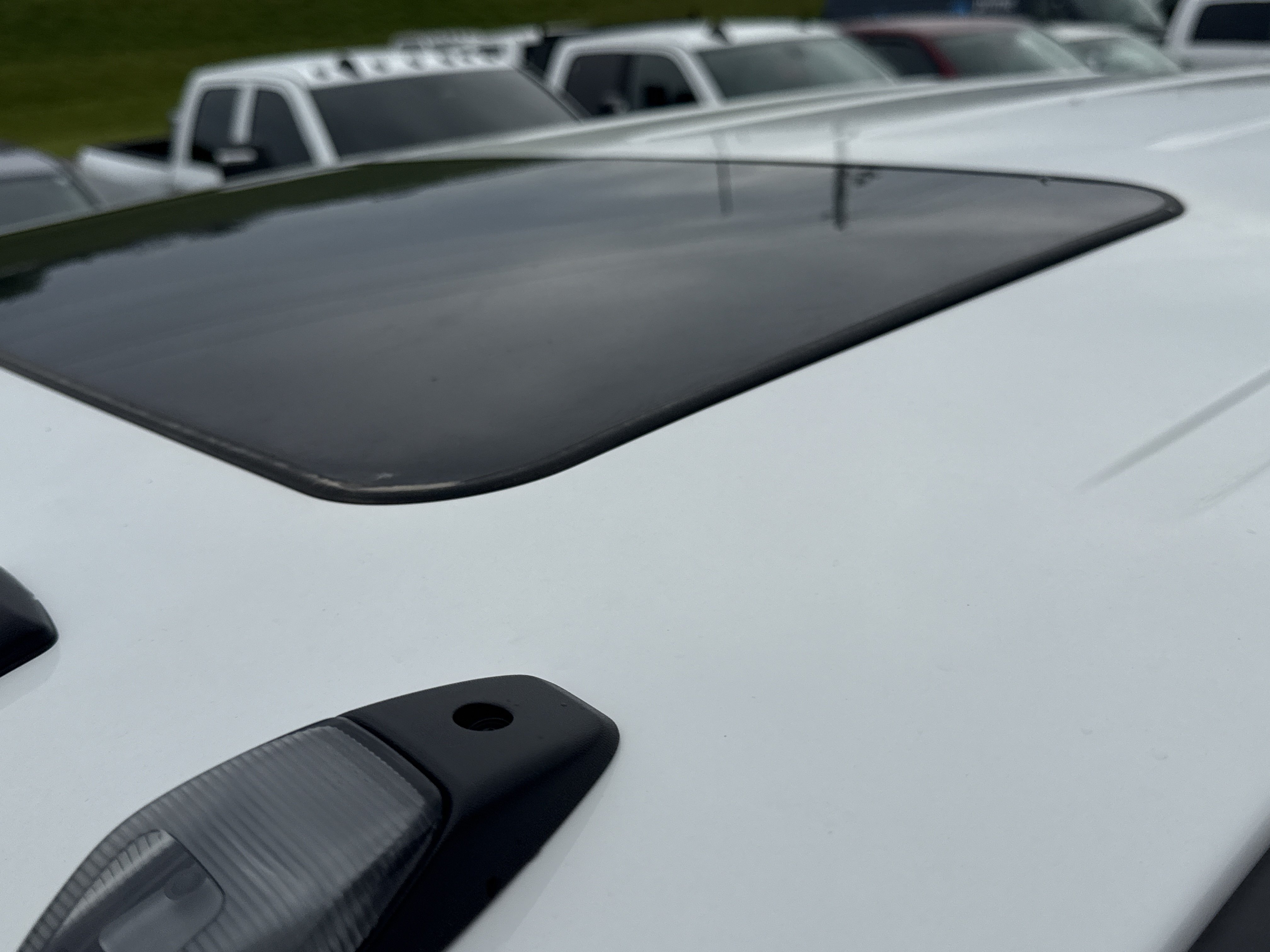 New 2026 Bright White Clear-Coat Exterior Paint RAM Laramie image 14
