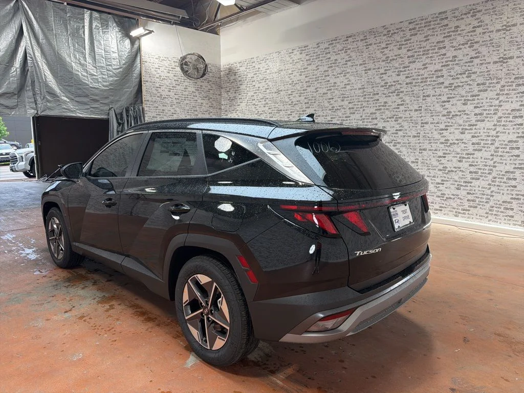 New 2026 Phantom Black Hyundai SEL image 5