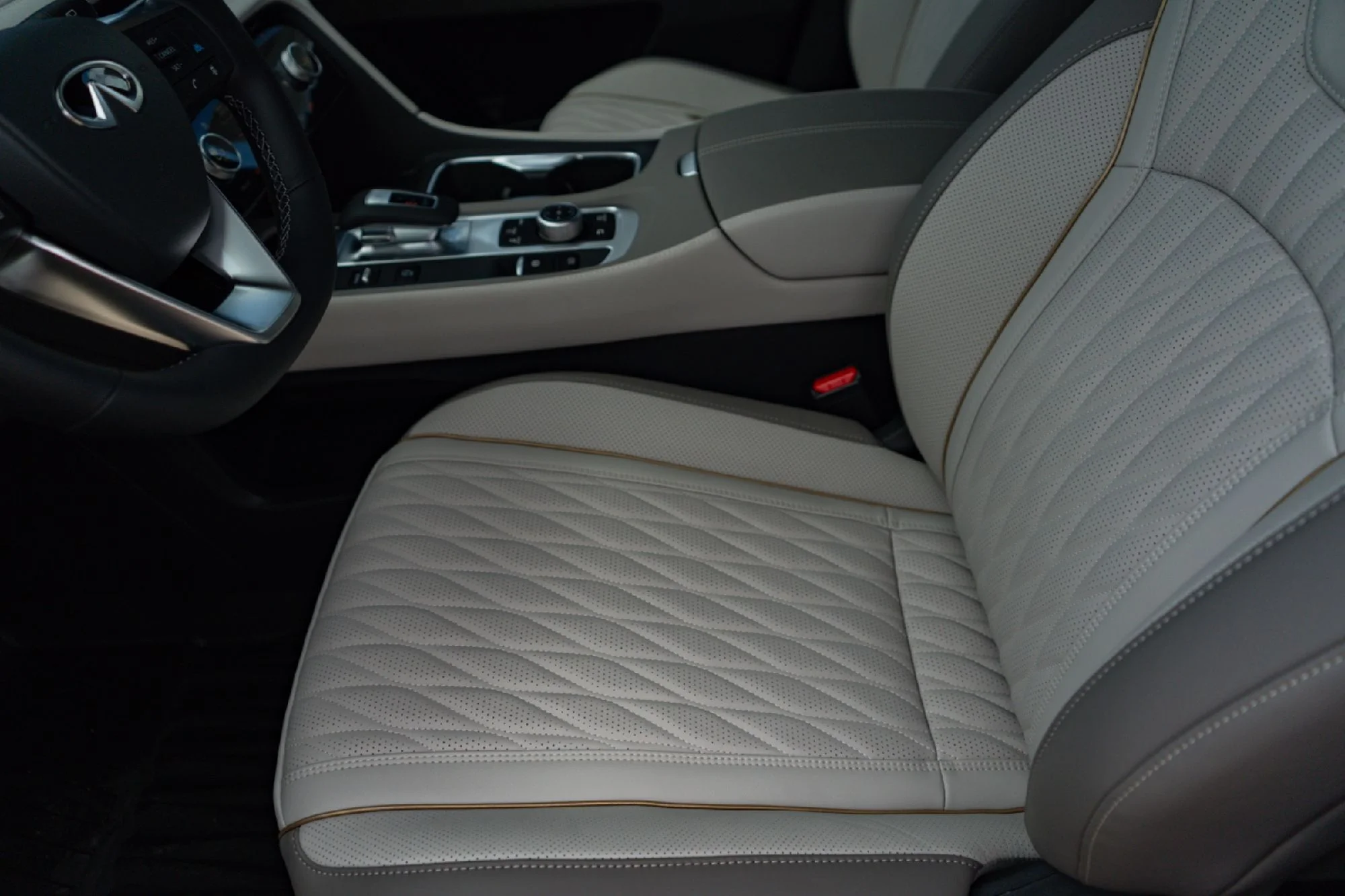 New 2027 GRAND BLUE INFINITI Autograph AWD image 9