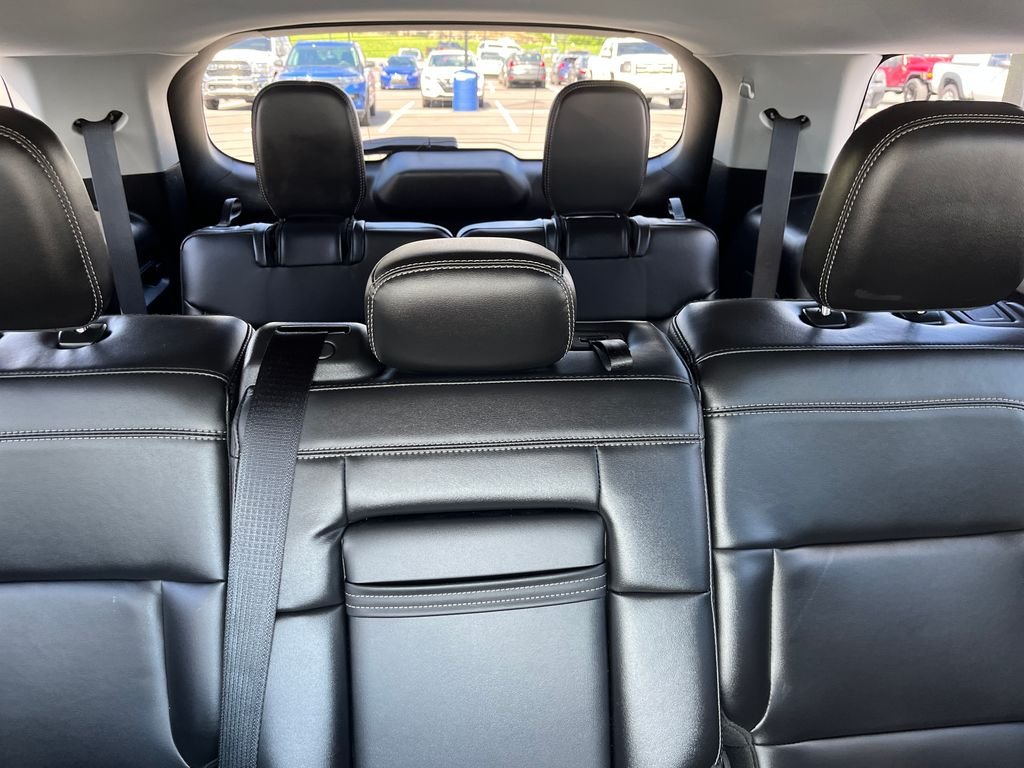 Used 2022 Gray Ford XLT image 23