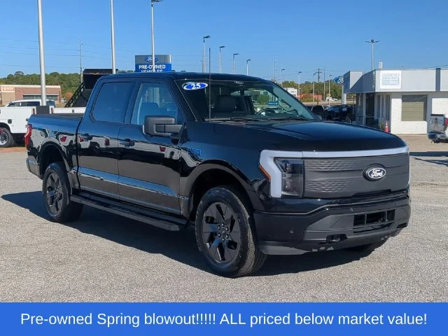 Used 2025 Black Ford Flash image 15