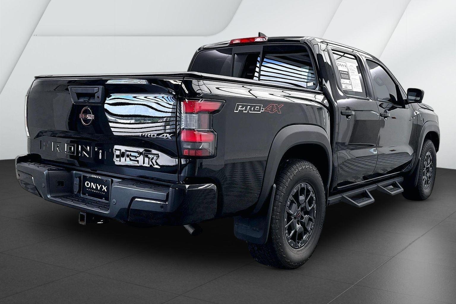 Used 2022 Super Black Nissan PRO-4X image 6