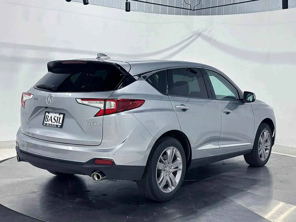 Used 2020  Acura Advance Package image 11