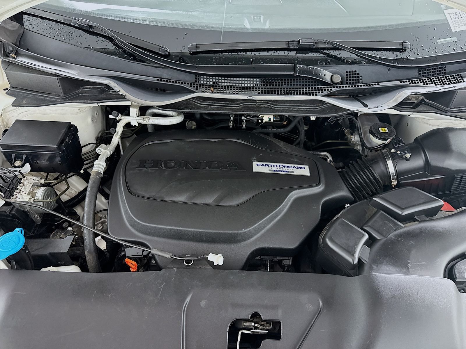 Used 2019 White Diamond Pearl Honda EX-L image 10