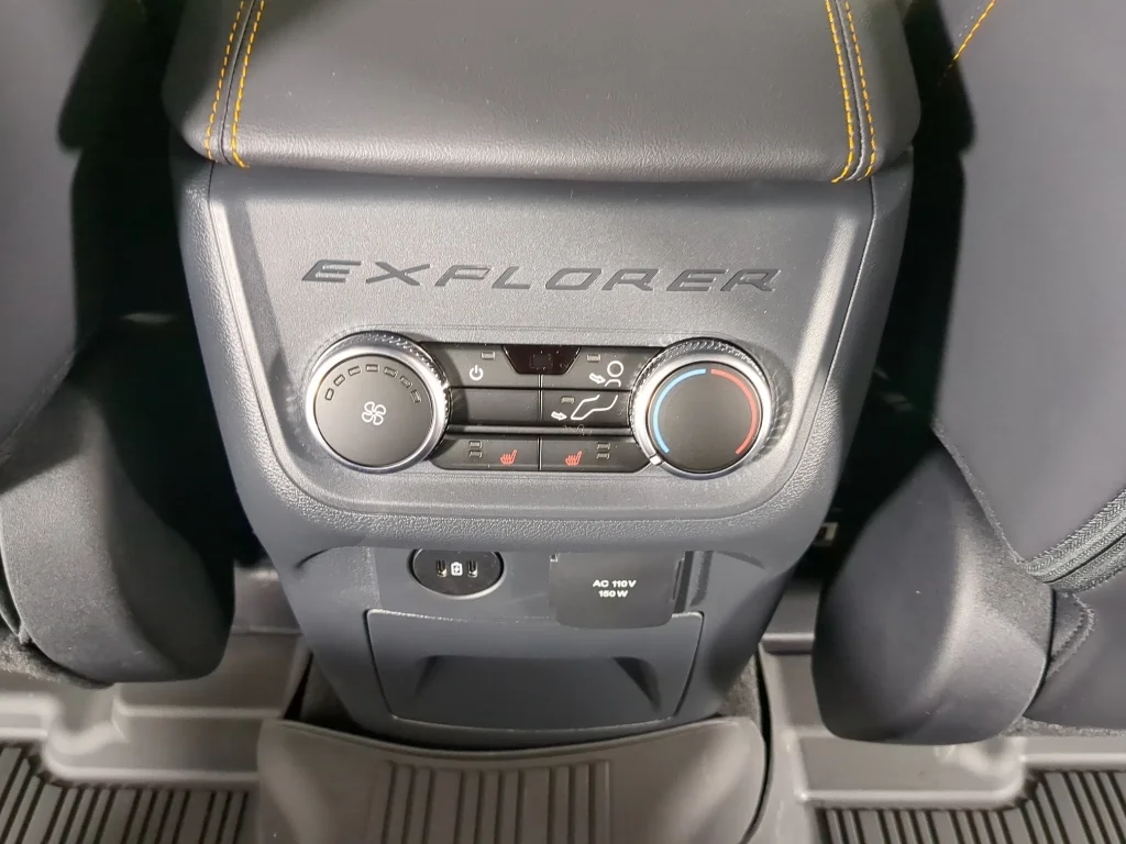 New 2026 Vapor Blue Metallic Ford Tremor® image 24