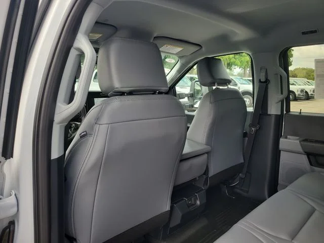 New 2027 Oxford White Ford XL image 11