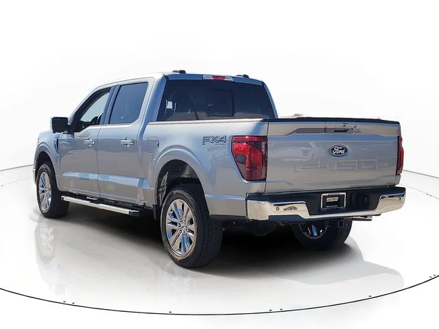 New 2026 Silver Metallic Ford XLT image 7