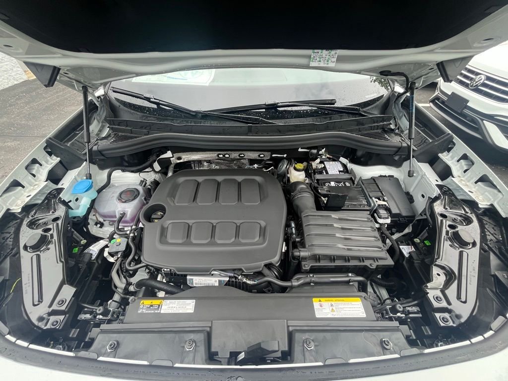 New 2026 White/off-white Volkswagen 2.0T SE image 27