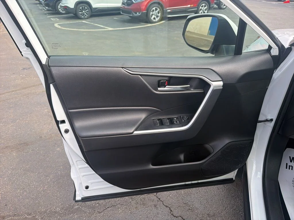 Used 2023 White Toyota XLE image 23