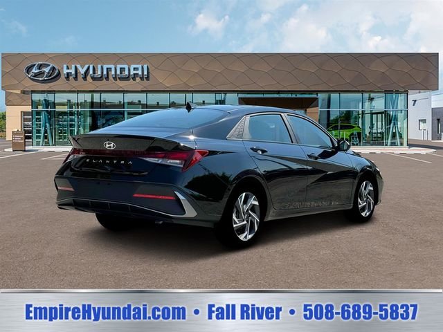 2025 Hyundai Elantra SEL - Photo 7