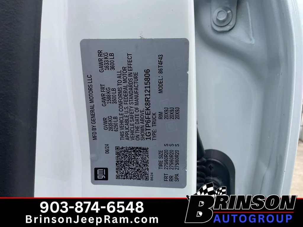 Used 2024 Summit White GMC 4WD Denali image 33