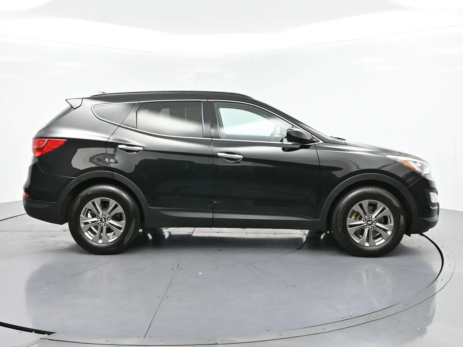 Used 2016 Twilight Black Hyundai FWD 4dr 2.4 image 8