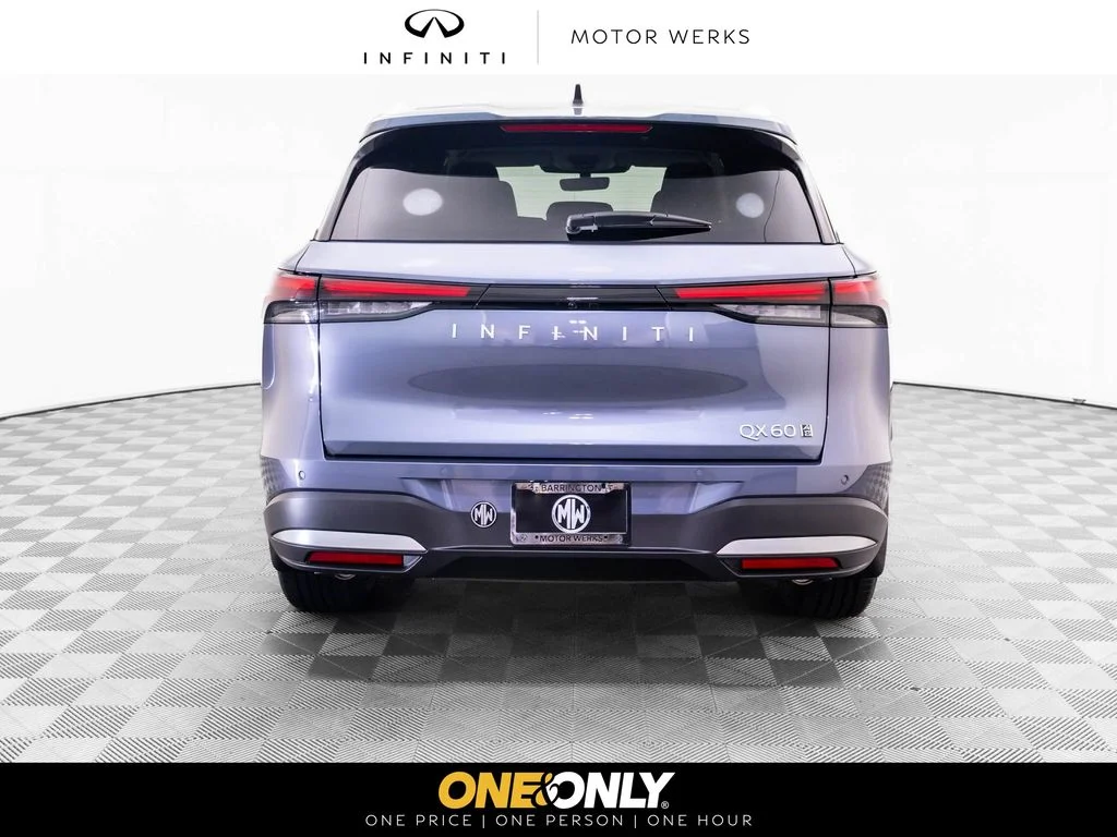 New 2027 MOONBOW BLUE INFINITI Luxe AWD image 4