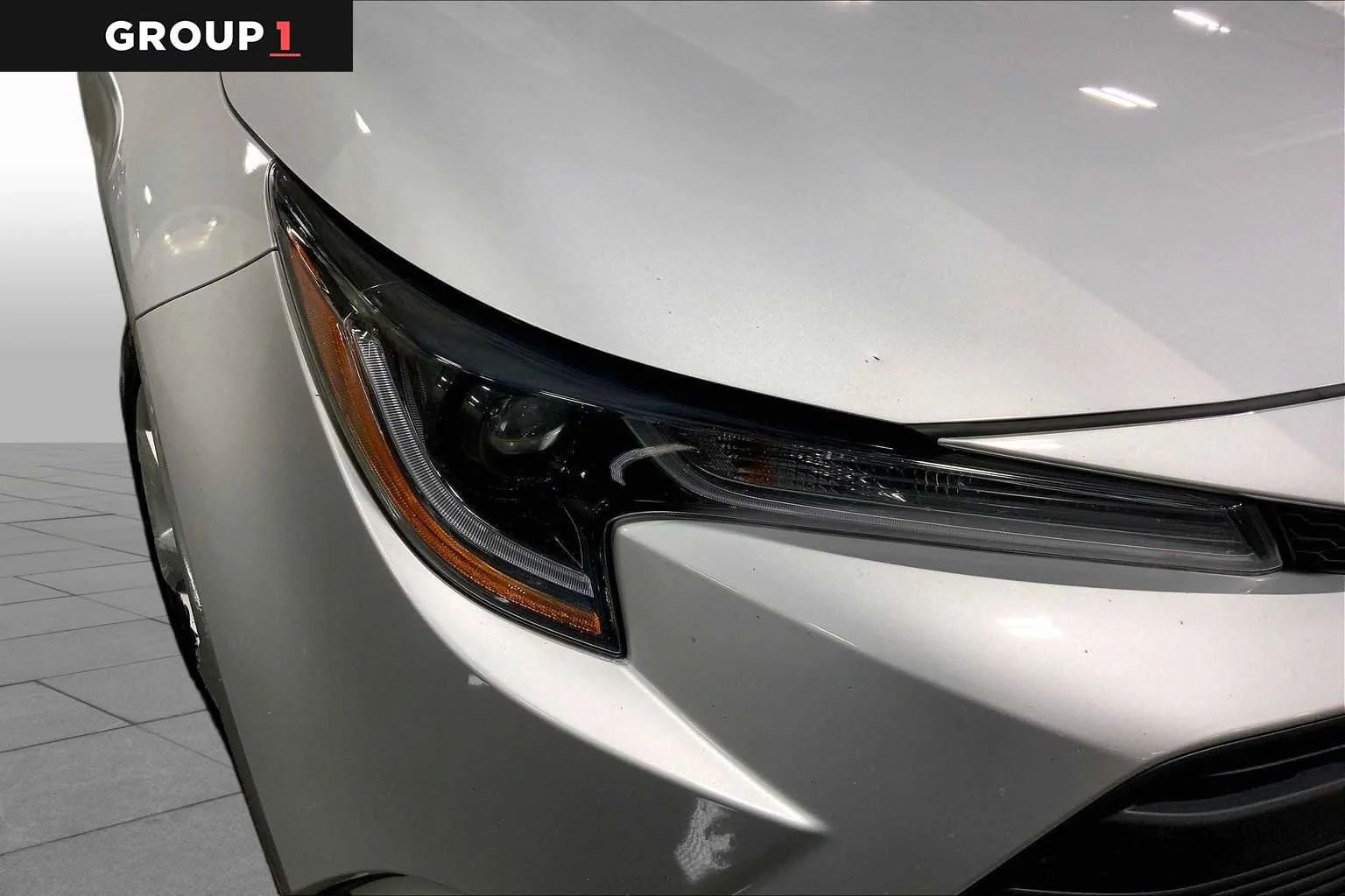 Used 2025 Classic Silver Metallic Toyota LE image 28