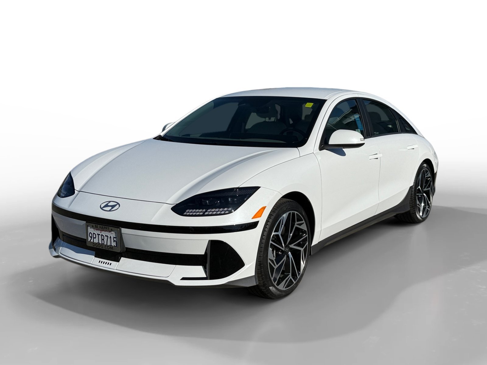 Certified Used 2025 Serenity White Hyundai SEL image 1
