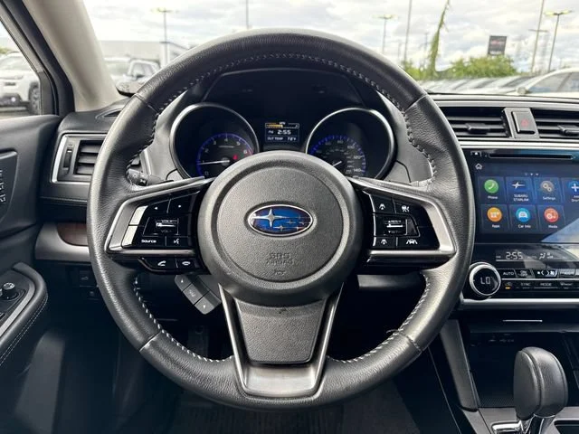 Used 2019 Ice Silver Metallic Subaru Limited image 18