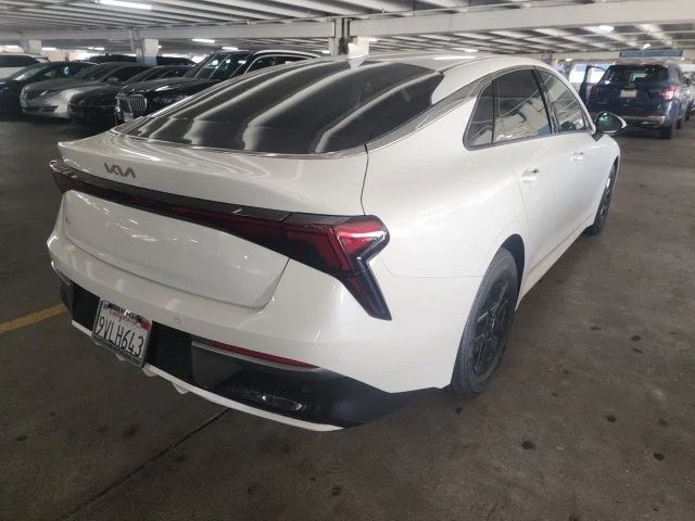 Used 2025 White Kia LXS image 2