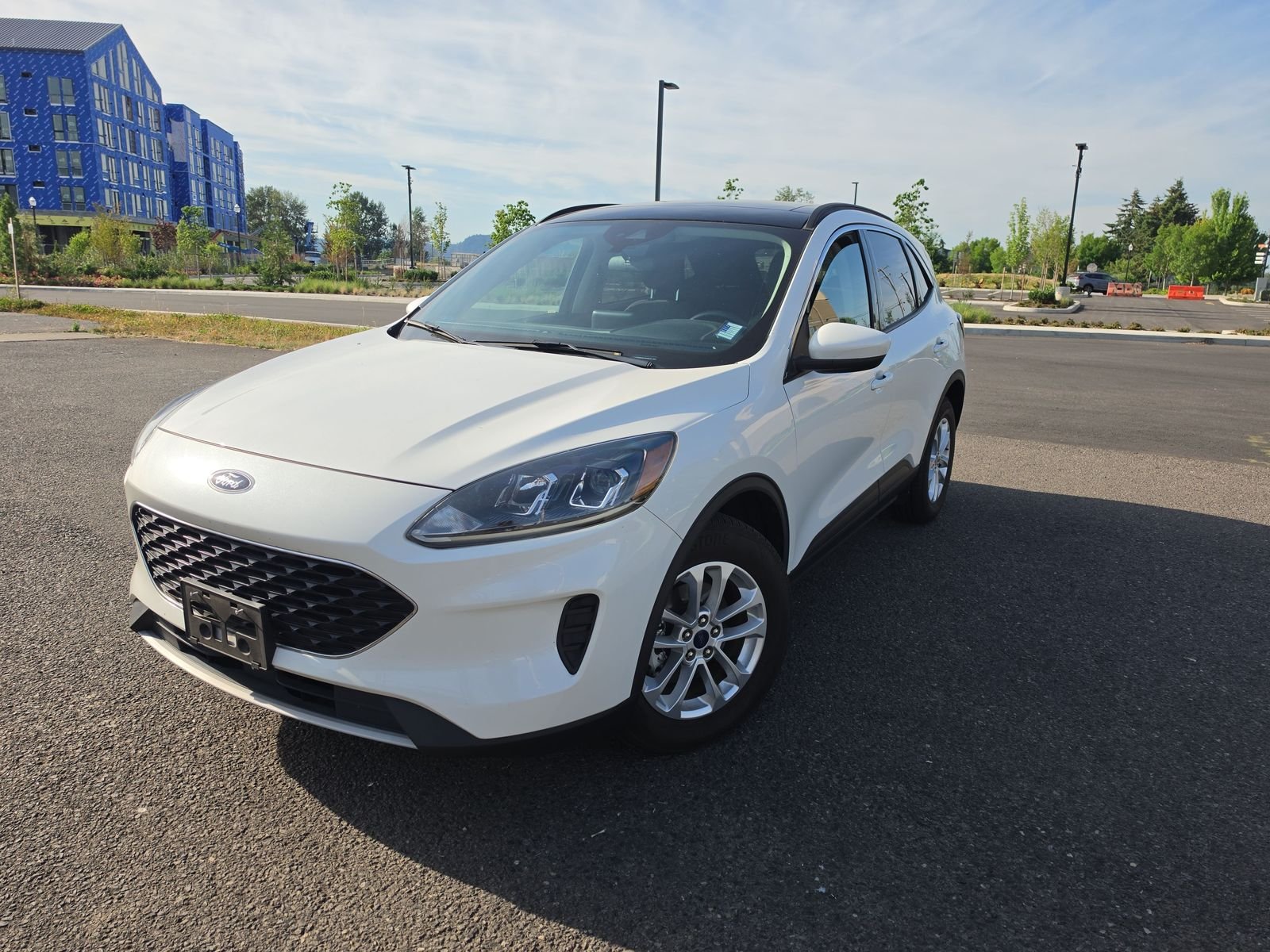 Used 2020 Star White Ford SE image 8