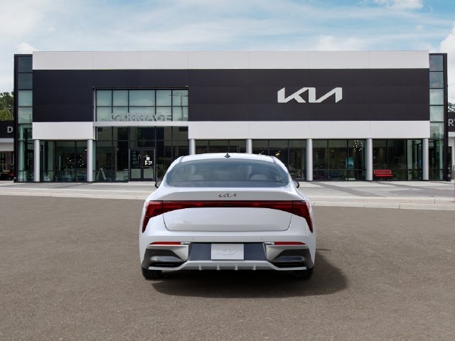 New 2027 White Kia LXS image 5