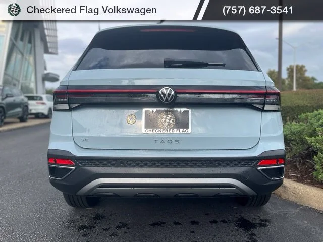 Used 2025 Monument Gray Volkswagen 1.5T SE image 10