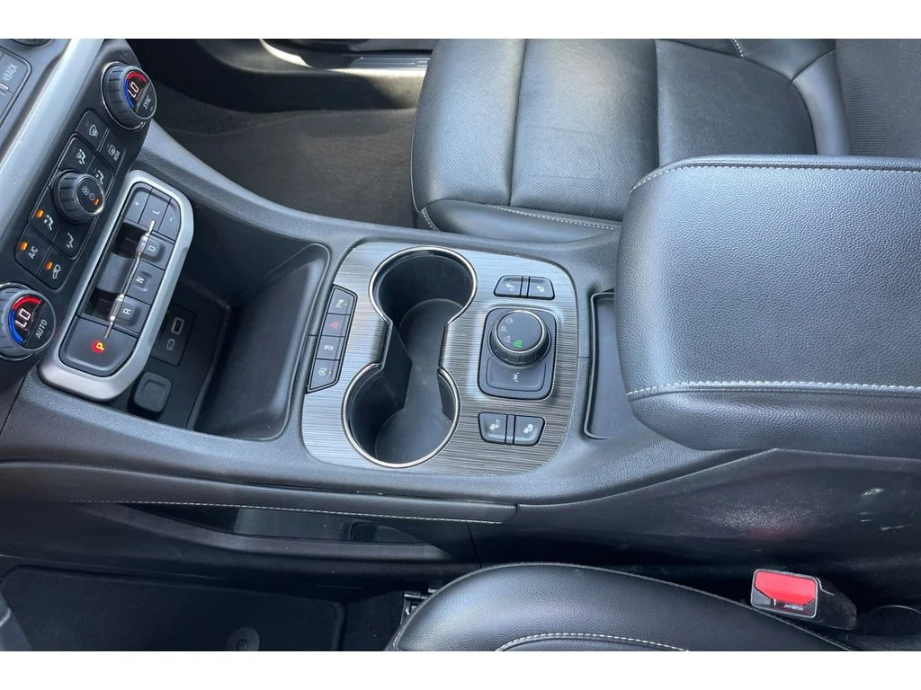 Used 2023 Summit White GMC SLT image 33