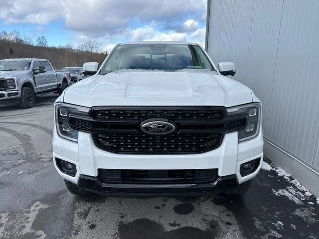 New 2025 Oxford White Ford LARIAT® image 31